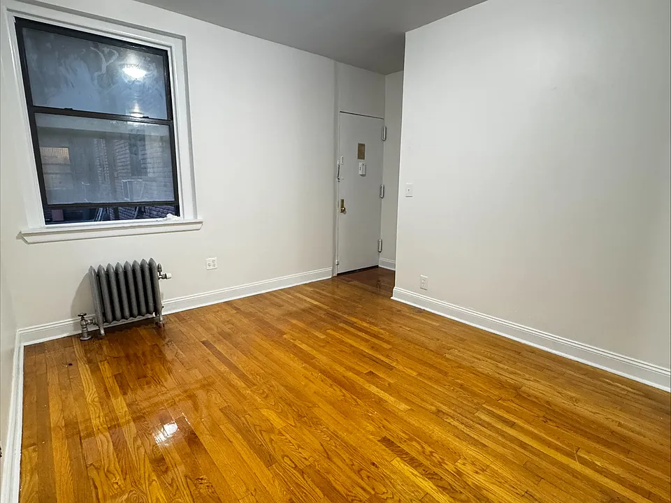 35-33 64th St #1I