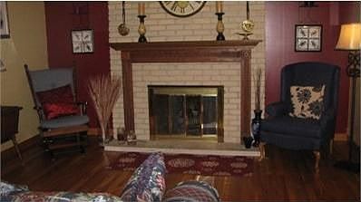 3rd image of 6819 Morrow Dr