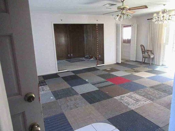 5th image of 1404 Rosewood Ave