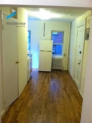 Rented by FirstService Realty (legacy) | media 11