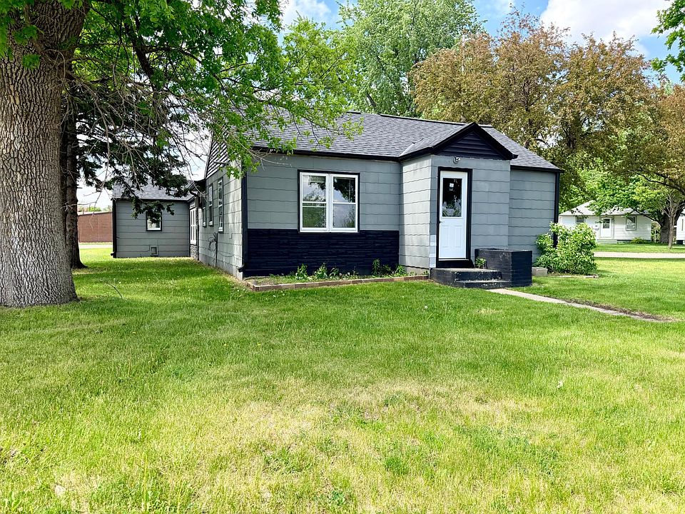 1st image of 1857 1st Ave