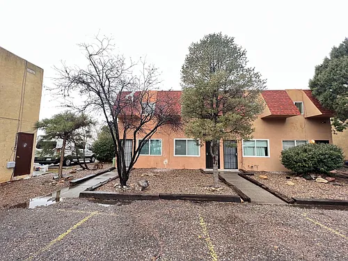 183 Monte Largo Dr NE Photo 1
