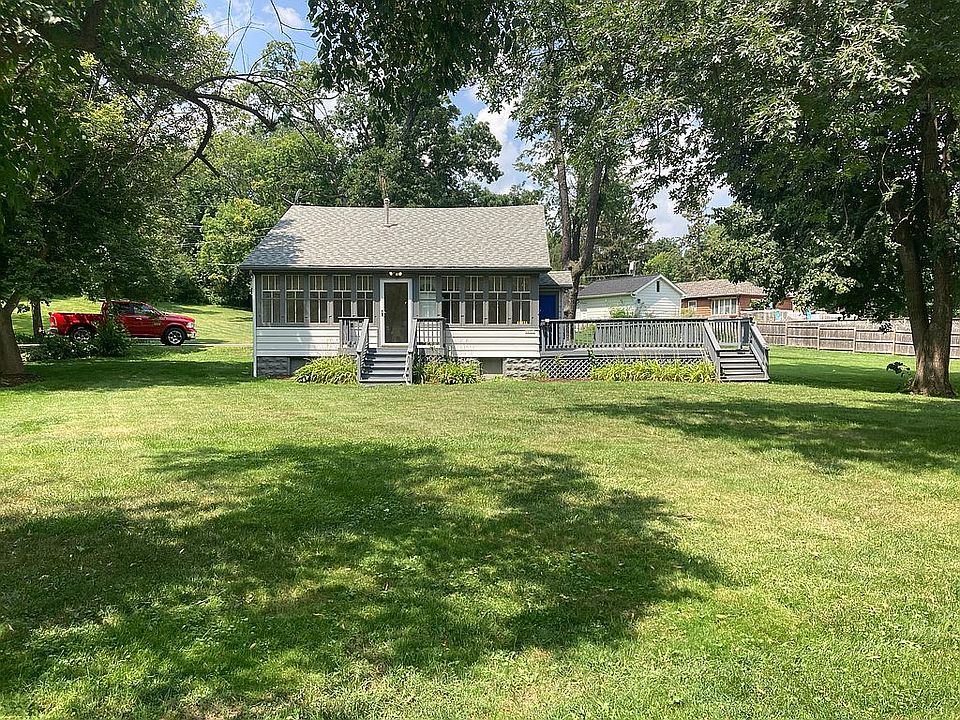 1st image of 6N036 River Dr