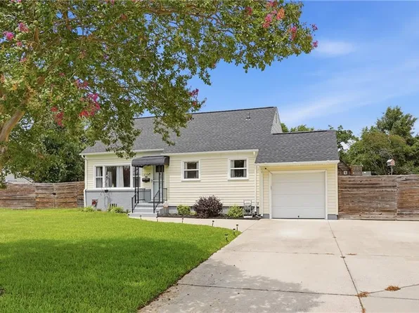 6104 Lockamy Ln, Norfolk, VA 23502