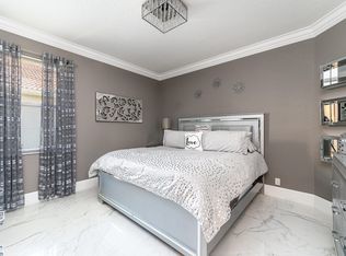 21254 Falls Ridge Way, Boca Raton, FL 33428