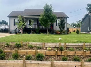 536 N 2nd Ave, Chatsworth, GA 30705