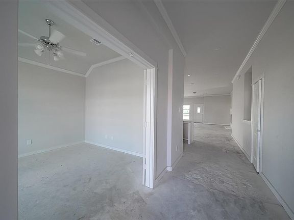 3rd image of 417 Chardonnay Drive