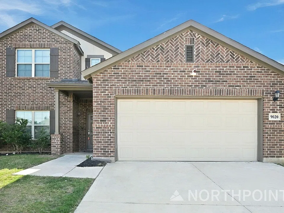 9020 Flying Eagle Ln