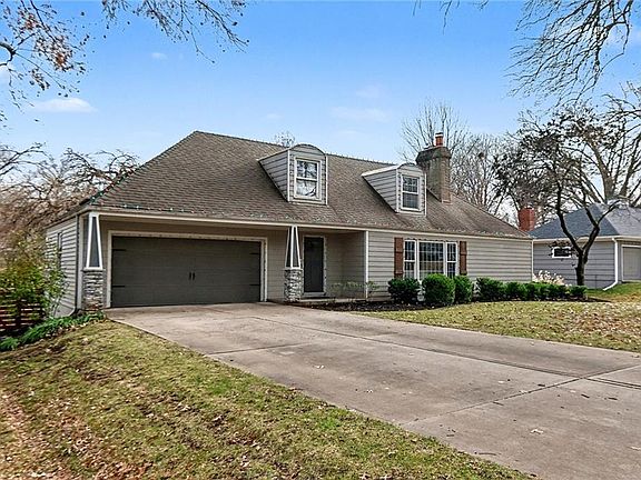 4th image of 8001 Dearborn Dr