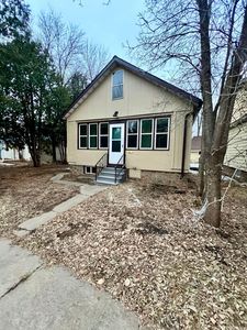 205 W Howard St, Hibbing, MN, 55746