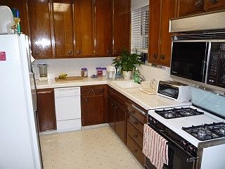 3rd image of 3924 Lyceum Ave