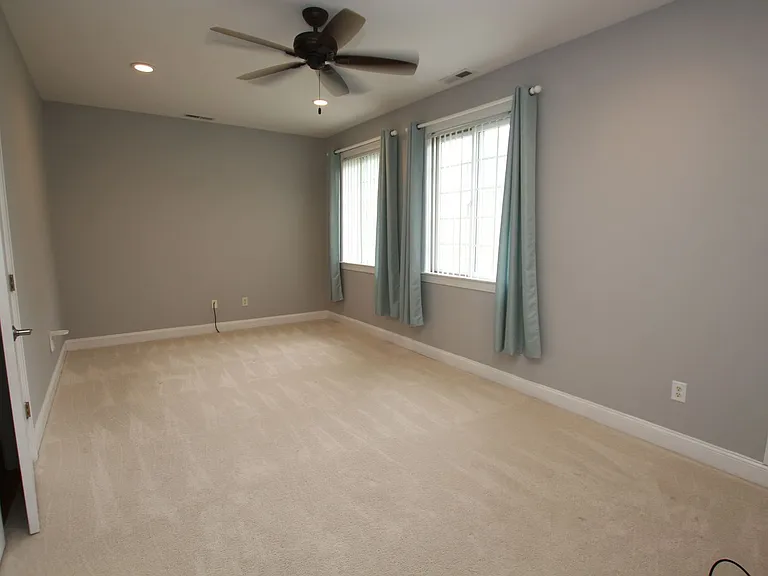 3 Good Hope Ct — Photo 36