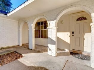 8011 Zimmermann Dr, Houston, TX 77088