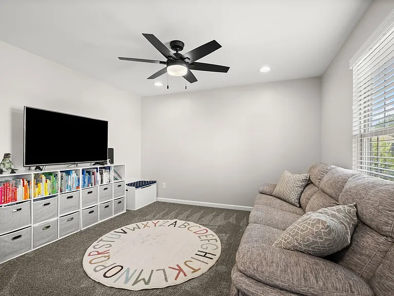 457 Goodman Dr — Photo 22