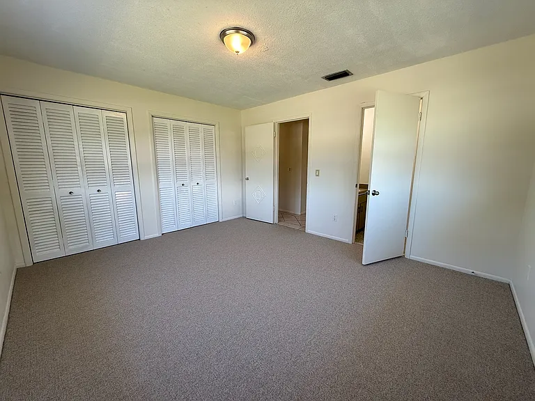 209 Phoenetia Dr — Photo 4