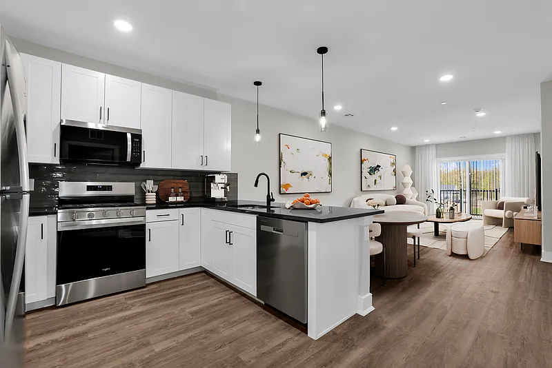Providence Place — Photo 1
