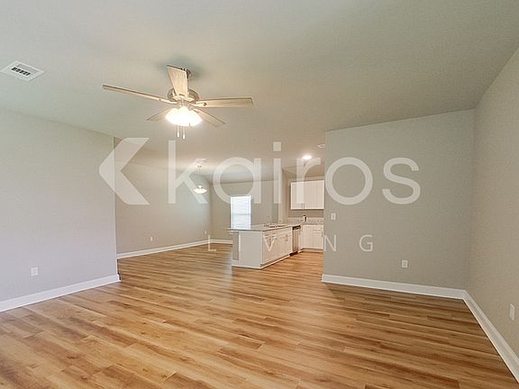 5th image of 13739 Pinyon Dr
