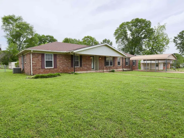 2218 Estaline Dr, Florence, AL 35630