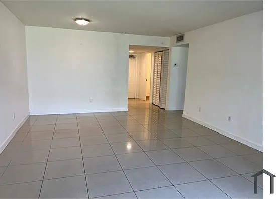 15201 NE 6th Ave #C109 — Photo 16