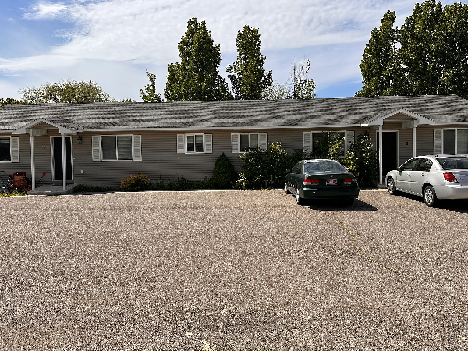 2 bed, 2000 sqft, $900 — Photo 2