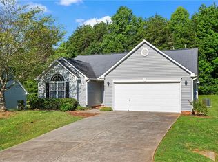4660 Hanley Park Dr, Walkertown, NC 27051