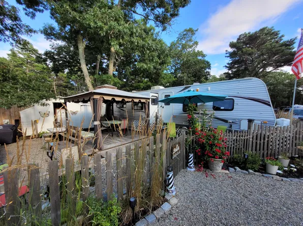 310 Old Chatham Road #J-8, South Dennis, MA 02660