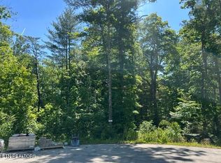 325 Beckett Ridge Rd, Townsend, TN 37882