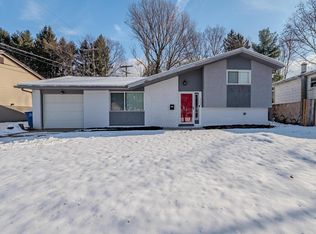 2706 Maywood Rd, Columbus, OH 43232