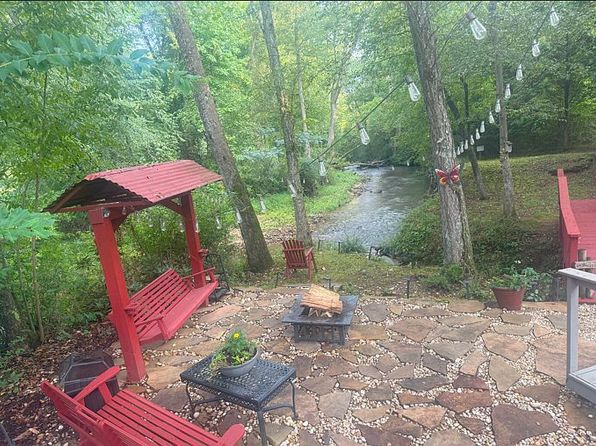 531 Hidden Valley Rd