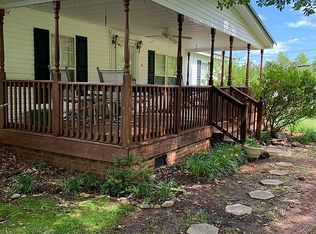 500 Robert P Jeanes Rd, Easley, SC 29640