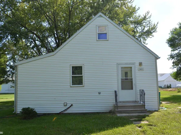 141 N Van Buren St, Thompson, IA 50478