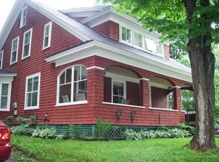 51 Oak St, Gardiner, ME 04345