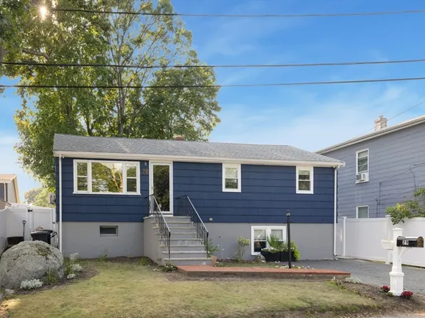 29 Clinton Ave, Saugus, MA 01906