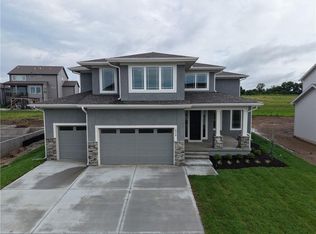 1712 SW Arbor Park Dr, Lees Summit, MO 64082