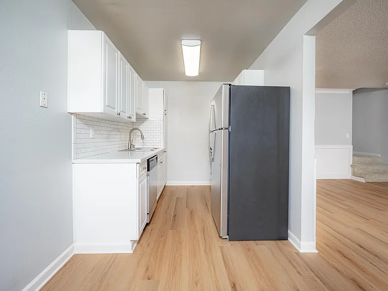 Breakwater 2 Bed Breakwater 2 Bed