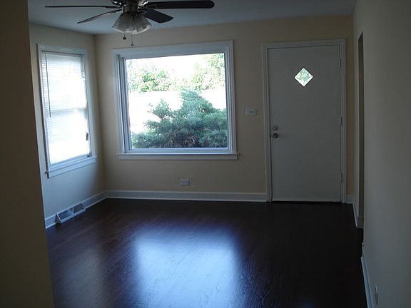 2nd image of 328 31st Ave