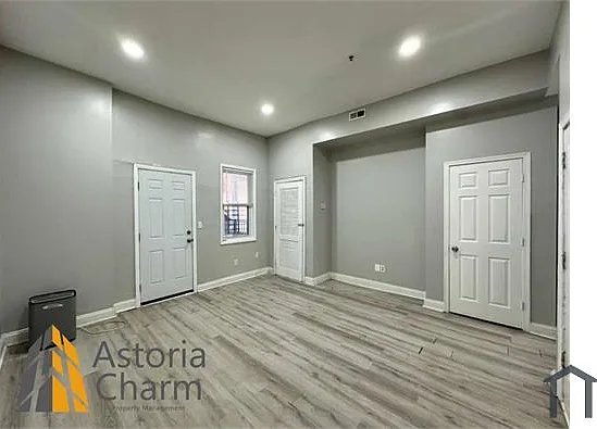 1918 N Charles St #2 — Photo 2