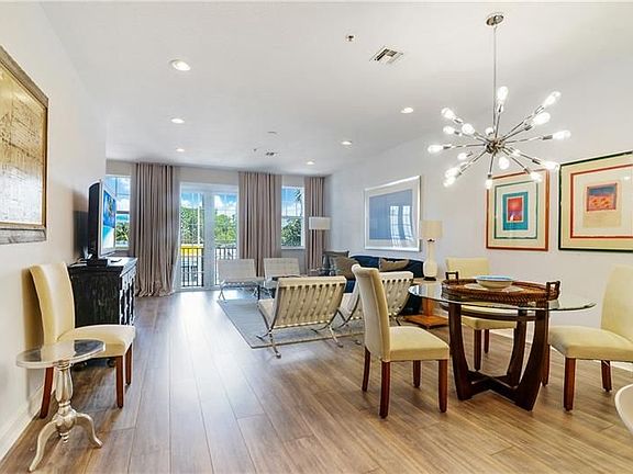 5th image of 2372 Wilton Dr