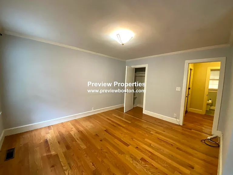 Braemore Rd — Photo 19