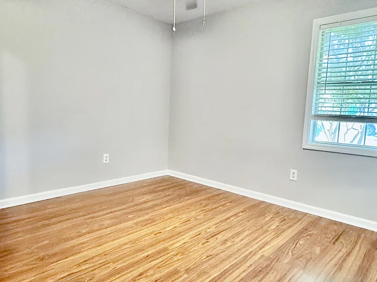 130 Parnell Rd — Photo 10