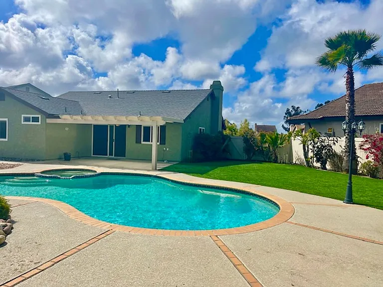 7244 Canyon Hill Ct — Photo 5