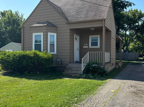 949 W Atherton Rd, Flint, MI 48507