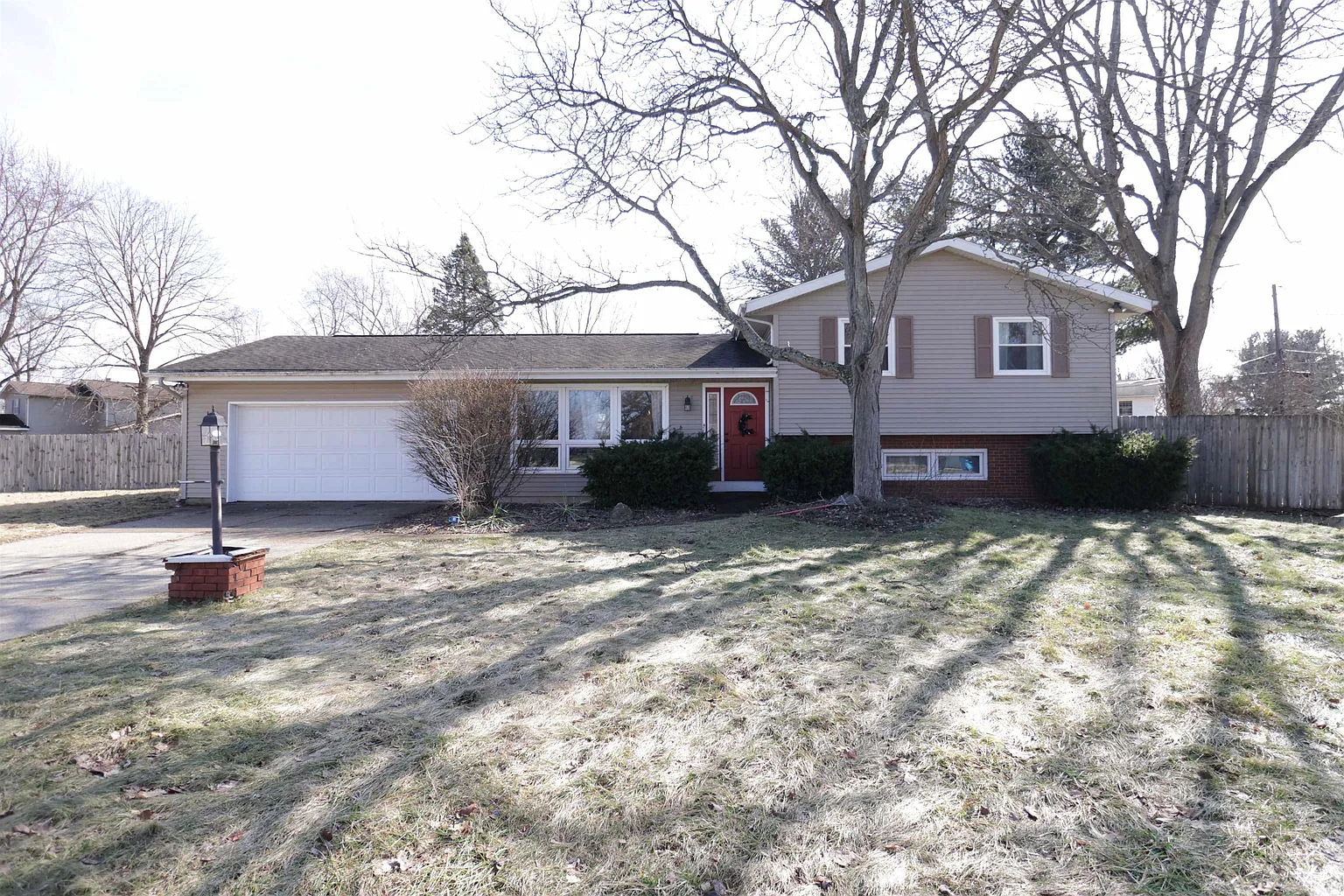 52790 Holly Ct photo 1