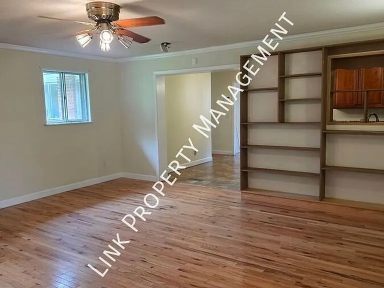 5407 Winniespan Rd — Photo 5