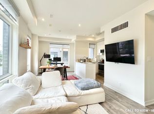 370 Red Maple Rd #38, Richmond Hill, ON L4C6P5