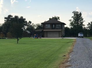 1147 Clayton Castille Rd, Breaux Bridge, LA 70517