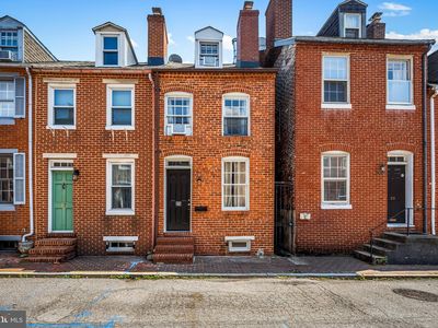 25 E Hamburg St, Baltimore, MD, 21230