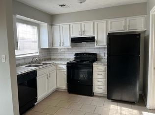 2391 Sterlington Rd #C, Lexington, KY 40517