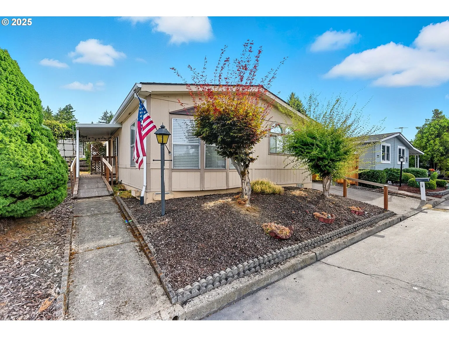 100 SW 195th Ave Unit 71 photo 1