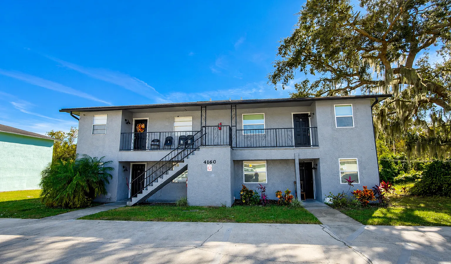 2 bed, 1.0 bath, $1,200 — Photo 1